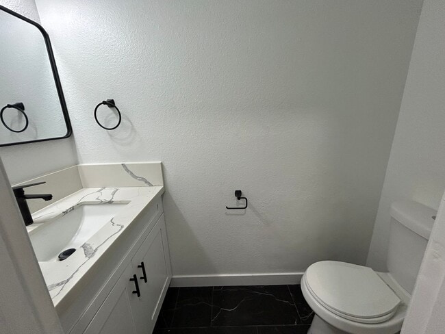 Building Photo - 139 Dayton Village Pkwy