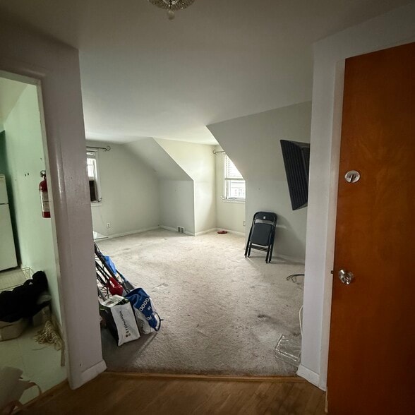 Living room - 45 N 21st St