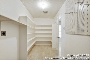 Building Photo - 10515 Talon Point
