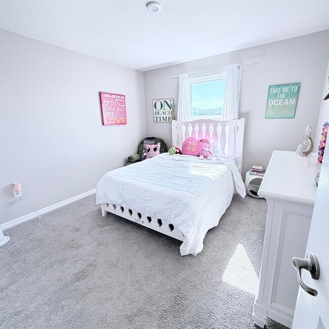 Building Photo - 927 Vineyard Rdg Rd