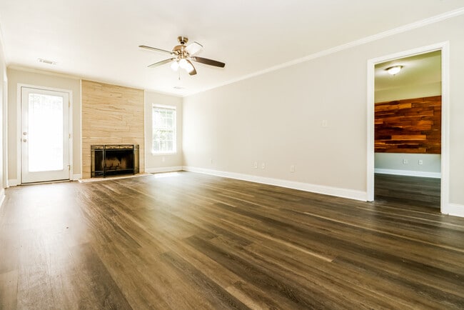 Building Photo - Wonderful 3 Bedroom Home in Hephzibah, GA