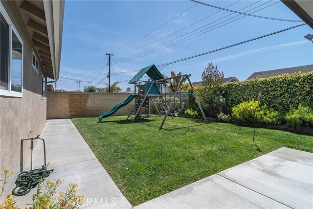 Building Photo - 6062 Arrowhead Dr