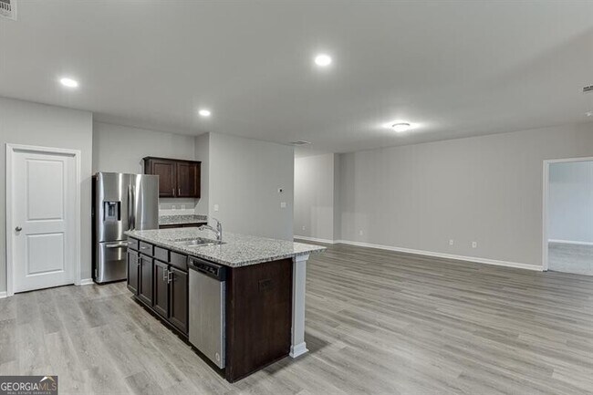 Building Photo - 145 Alexander Ln