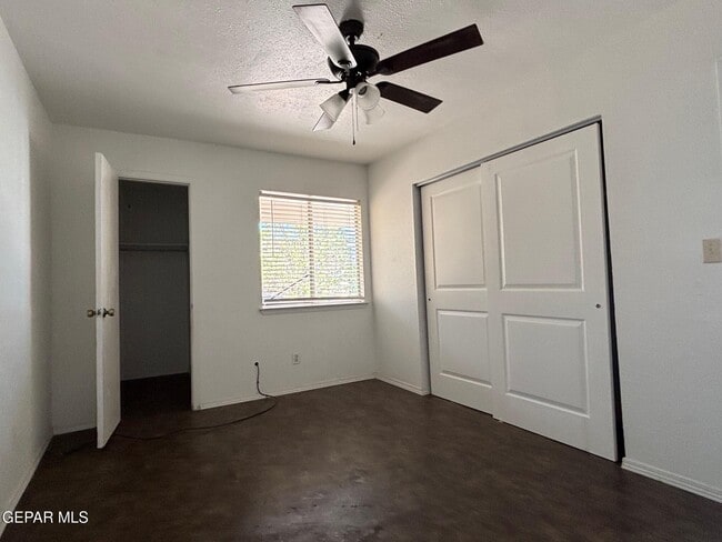 Building Photo - 2409 Red Sails Dr