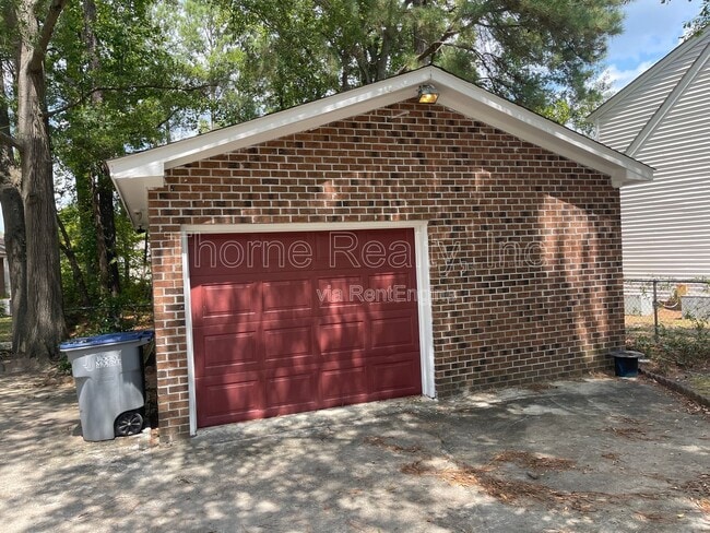 Building Photo - 101 Opossum Trot Ct