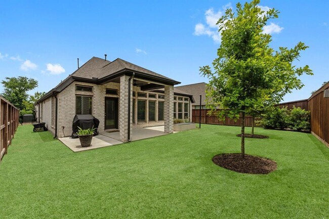 Building Photo - 27114 Sofia Forest Dr