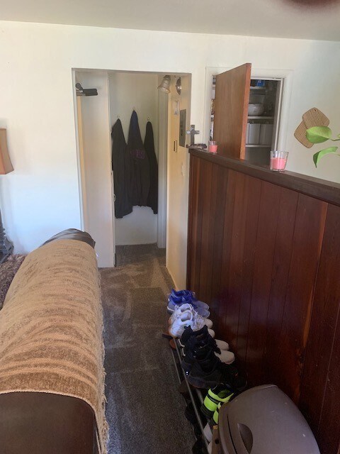 Building Photo - $758 | 1BR/1BA | Cat Friendly Condo for re...