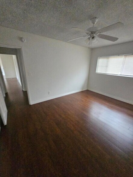 Room 1 - 9029 Orion Ave