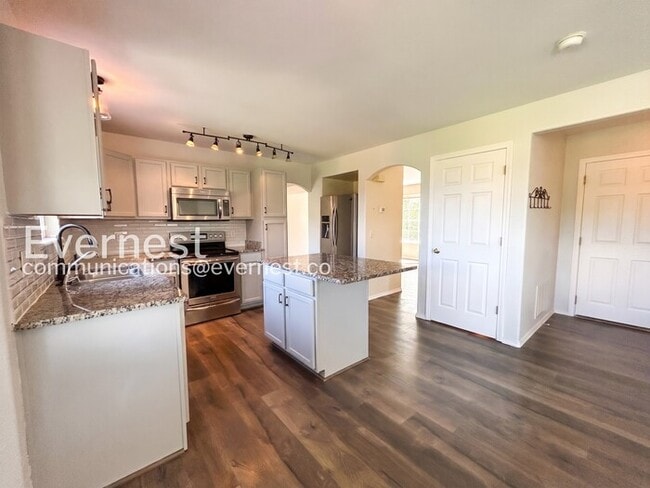 Building Photo - 6598 Fielding Terrace