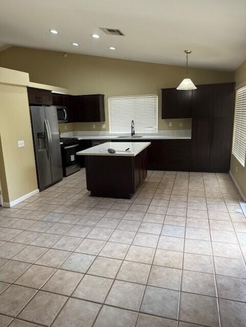 Building Photo - 49084 Violet St