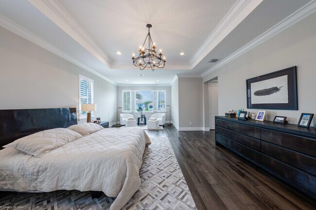 Building Photo - 9368 Eden Roc Ct