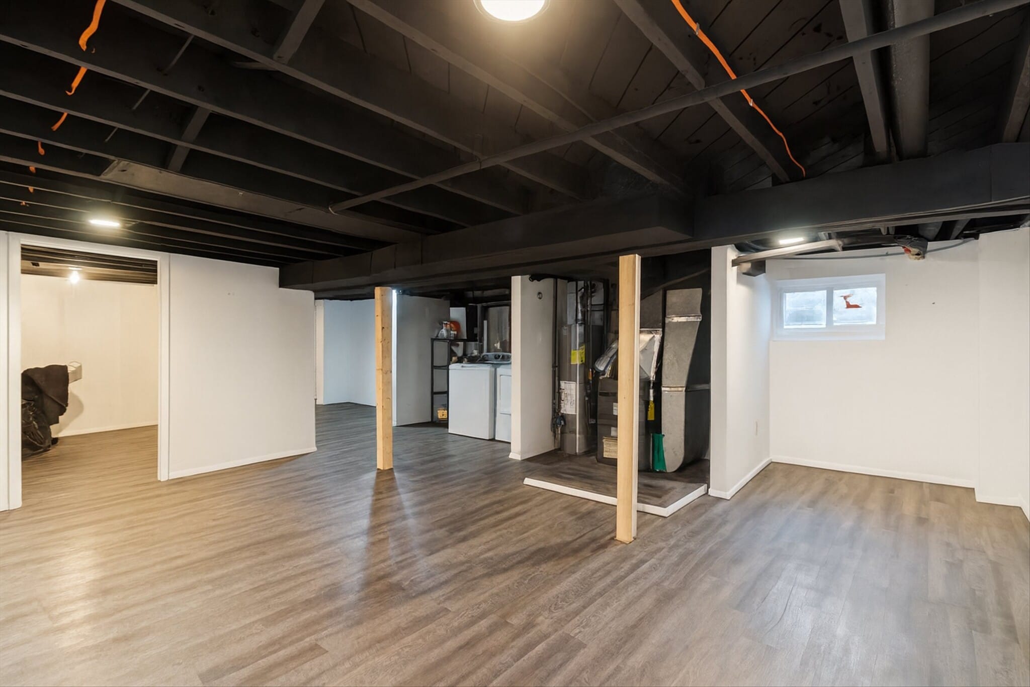 Building Photo - 671 W Clark Rd