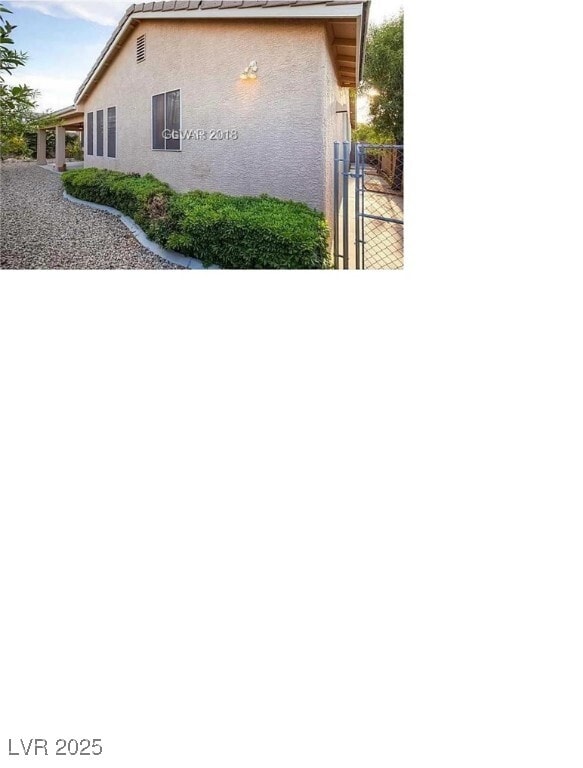 Building Photo - 492 Grassrange Ln