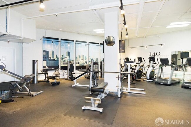 Building Photo - 140 Van Ness Ave