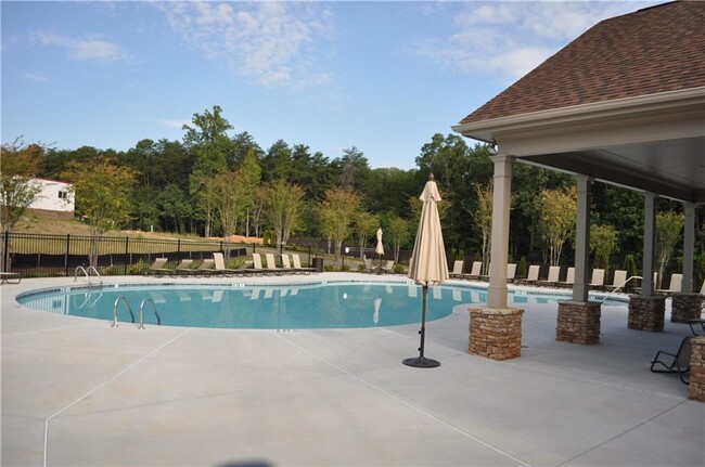 Building Photo - 1240 Fischer Trace