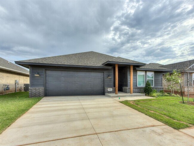 Building Photo - 10645 SW 18th St