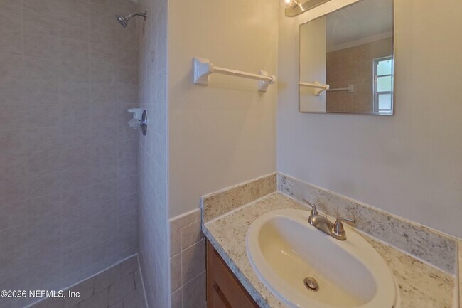 Building Photo - 8252 Yolanda Ct