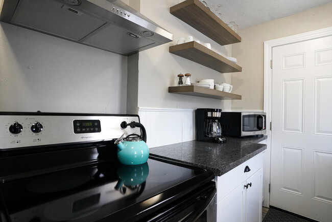 Building Photo - 1252 Sage Ave