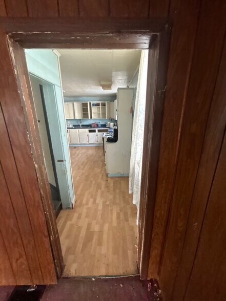 Building Photo - 47 W Penning Ave