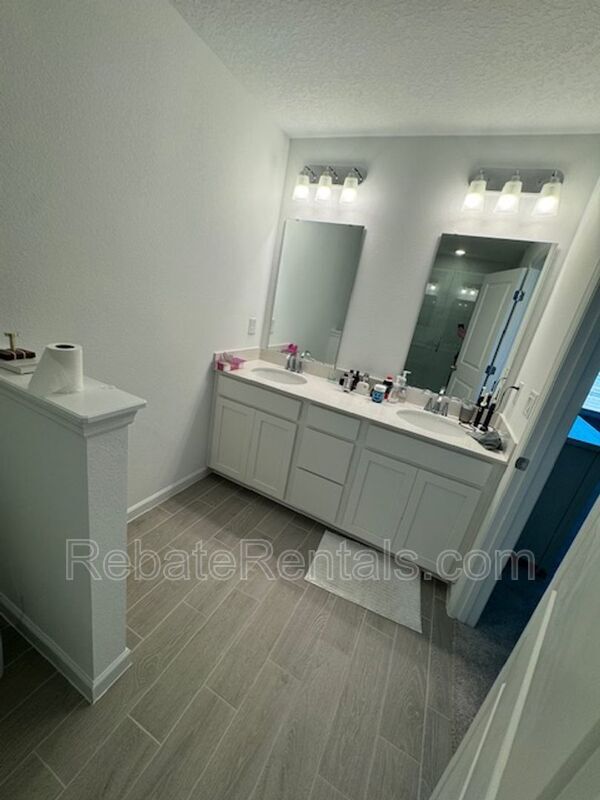 Building Photo - 347 Belfort Ct