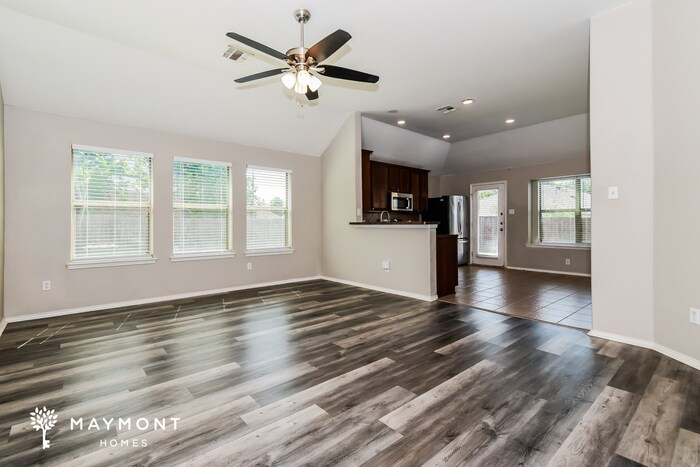 Building Photo - 1203 Toledo Bend Dr