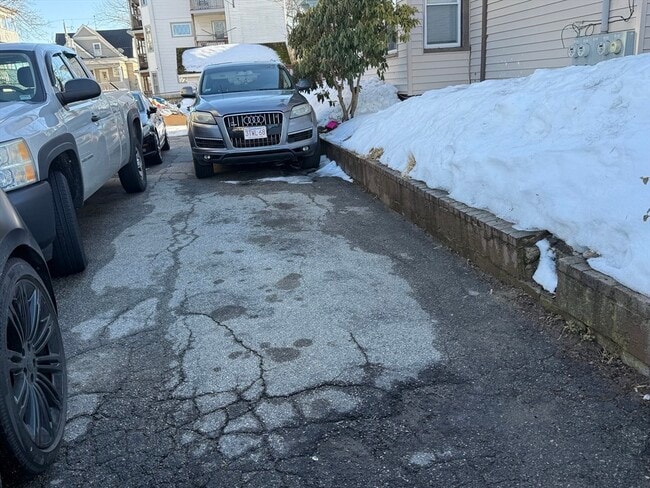 Building Photo - 234 Green St