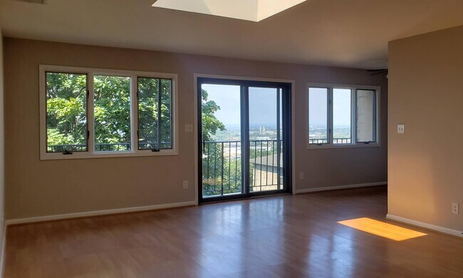 Building Photo - 47 BERGEN Blvd