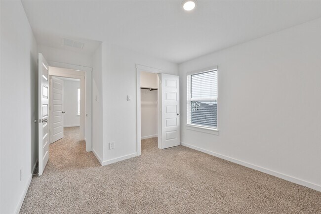 Building Photo - 3123 Langley Bnd Ln