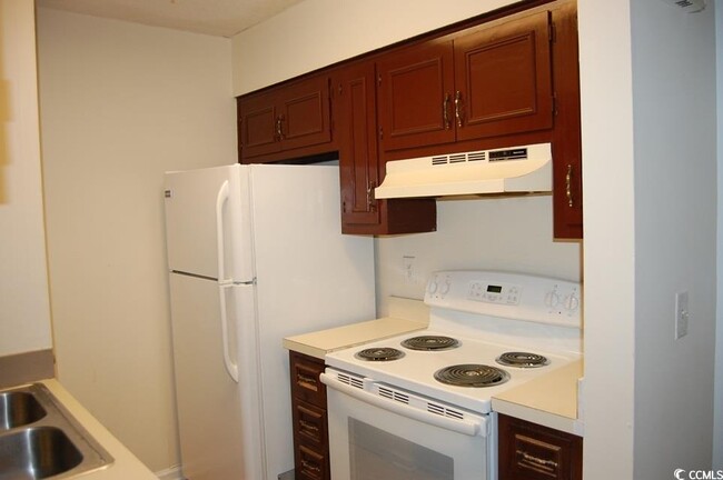 Building Photo - 4709 Cobblestone Dr