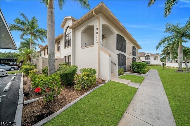 Building Photo - 13211 Whitehaven Ln
