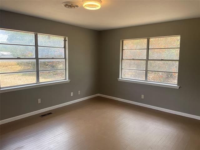 Building Photo - 435 Elm St