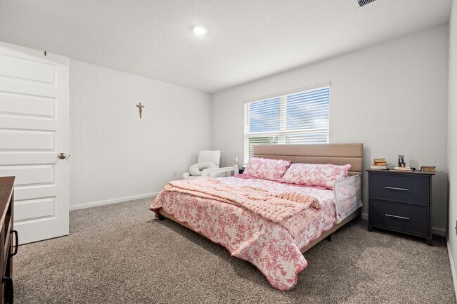 Building Photo - 292 Gray Owl Dr