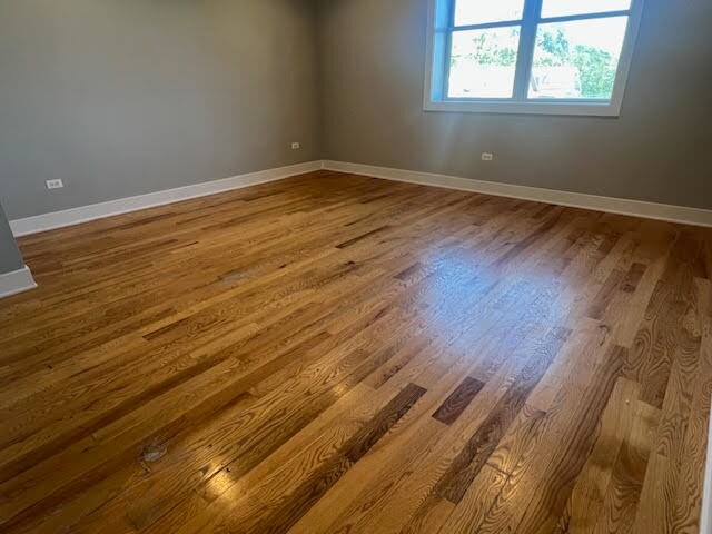 Building Photo - 4812 W Montrose Ave