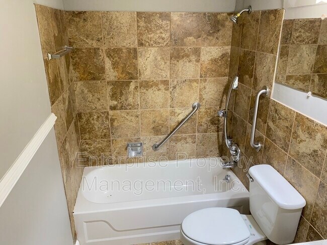 Building Photo - 2769 Sonora Dr