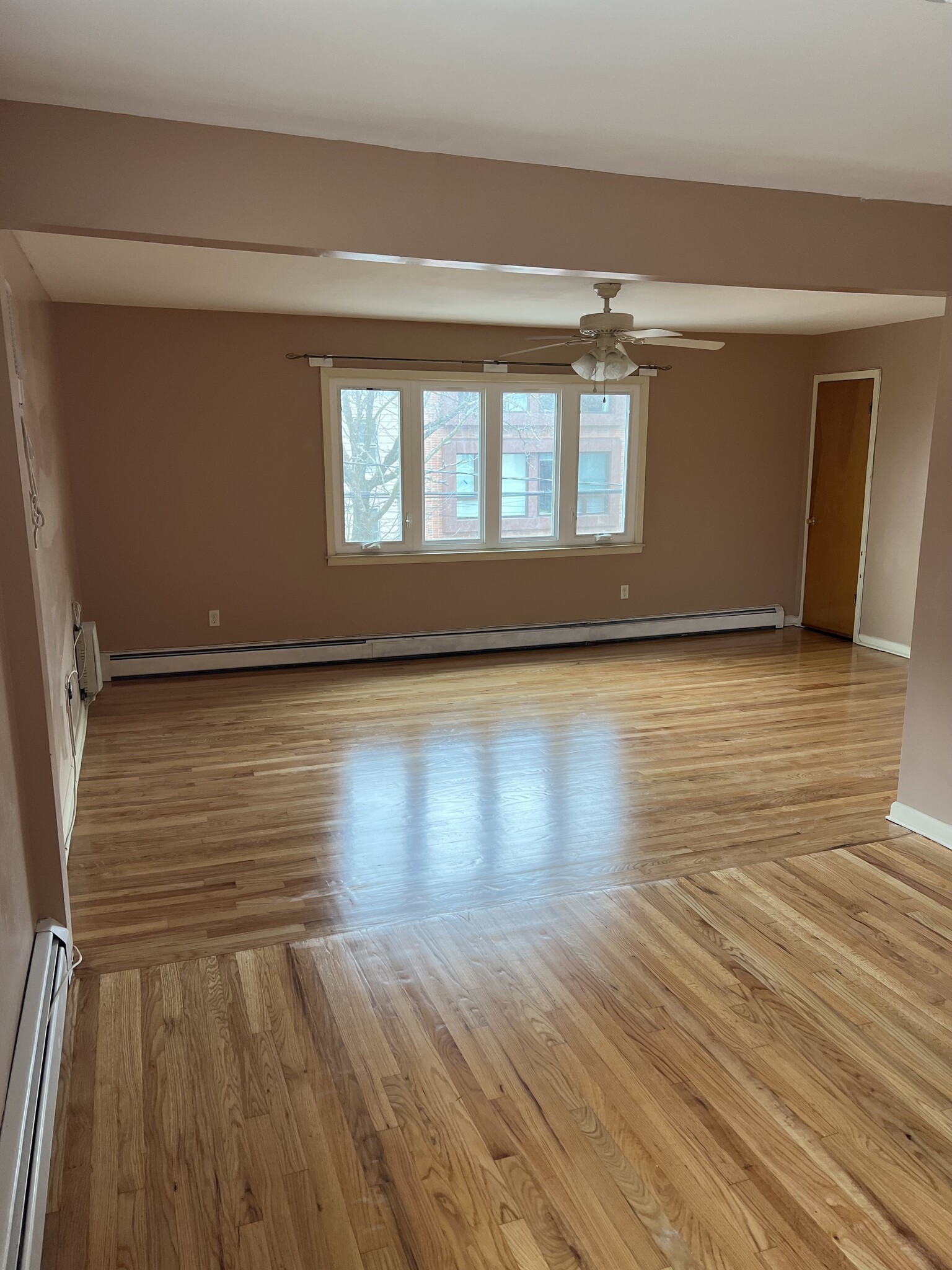 LIVING ROOM - 162 Oakland Ave