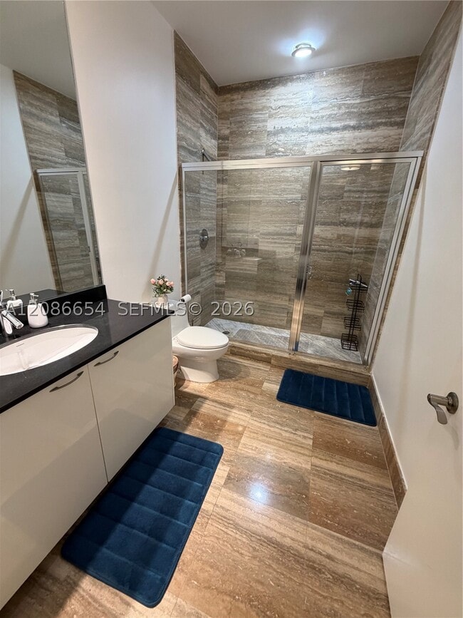 Building Photo - 15901 Collins Ave