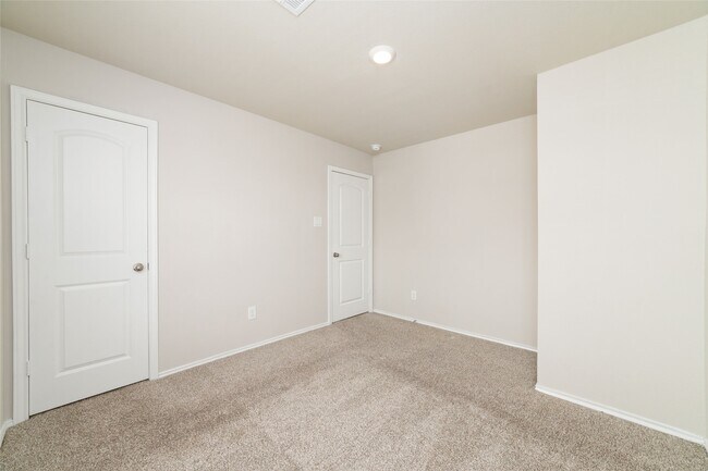 Building Photo - 23702 Harrow Fld Ln