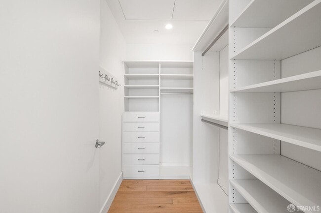 Building Photo - 1 Bristol Court