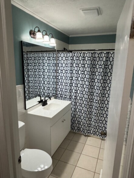 Building Photo - 1485 Milligan Hwy