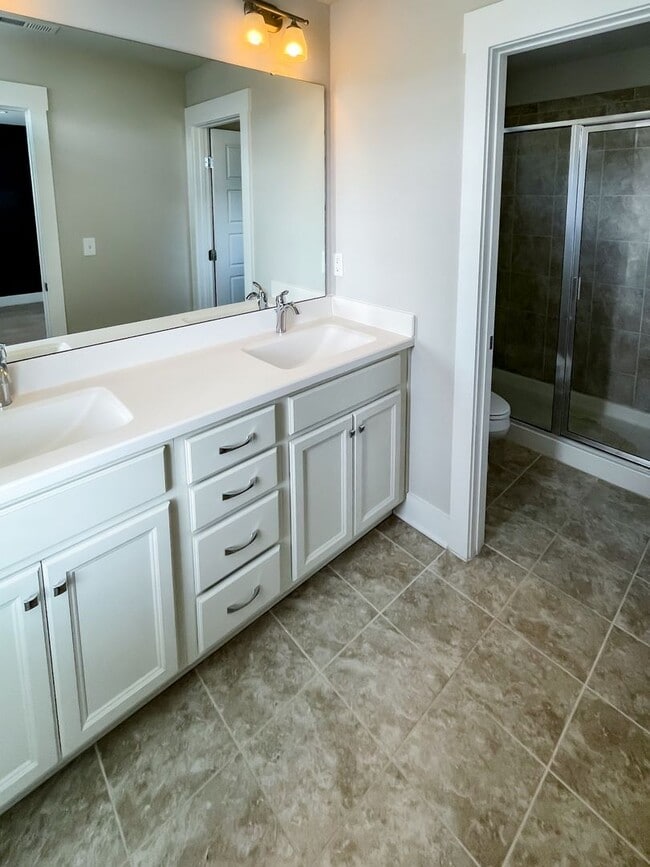 Building Photo - Modern Luxury in the Heart of Briar Chapel – Walk to Everything! (flexible move-in)