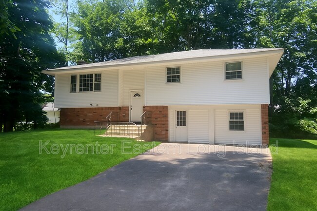 Primary Photo - 30 Cedar Ave