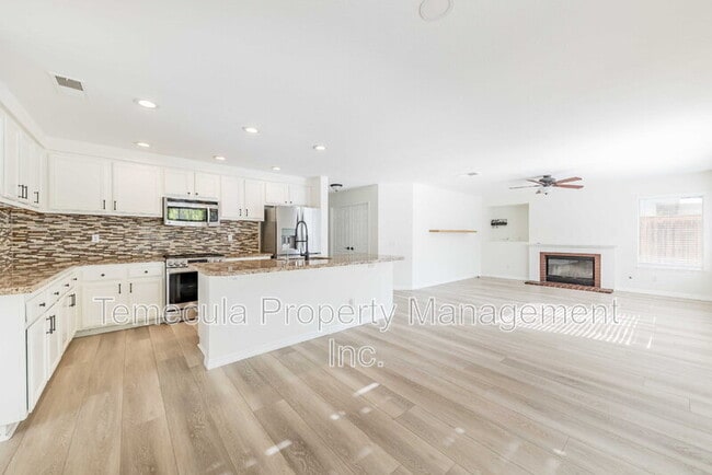 Building Photo - 33045 Sotelo Dr