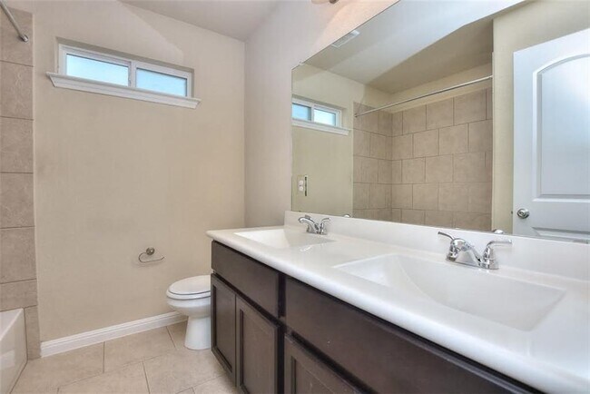 Building Photo - 7993 Arezzo Dr