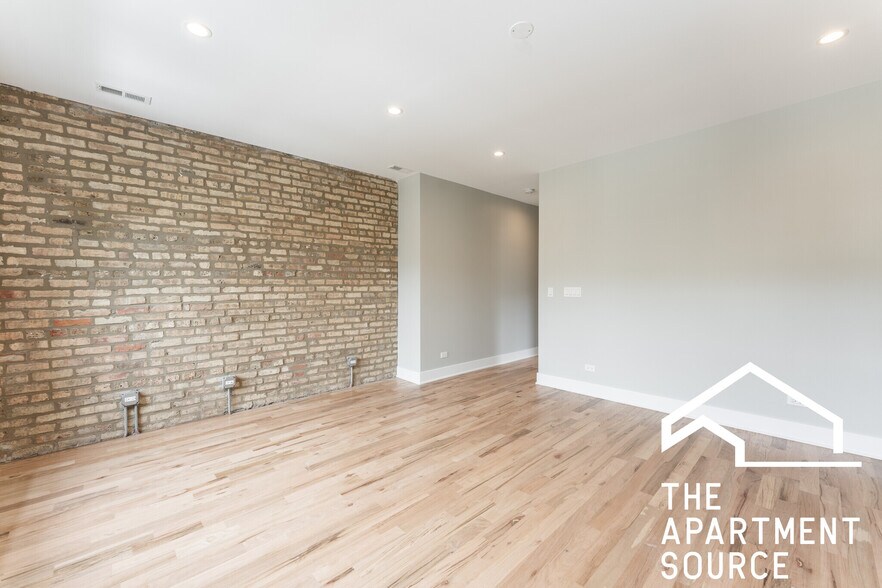 Building Photo - 2535 N Campbell Ave