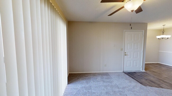 Living Room - Safire at Matthews