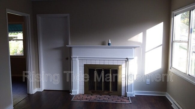 Building Photo - 1728 33rd St Ensley