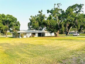 Building Photo - 4634 McIntosh Rd