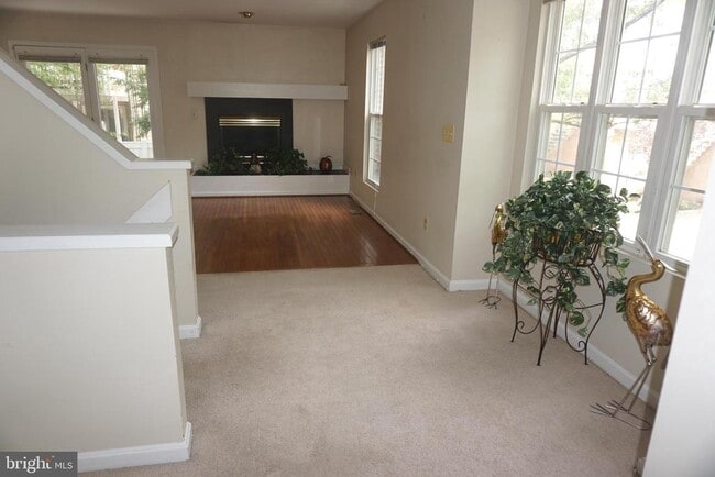 Building Photo - 9386 Van Arsdale Dr