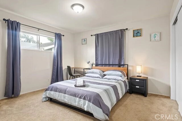 Building Photo - 408 E Jacaranda Ave