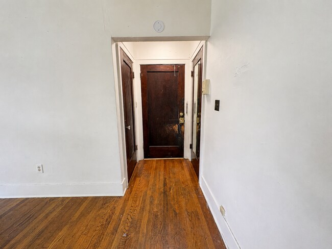 Interior Photo - Clayton Place